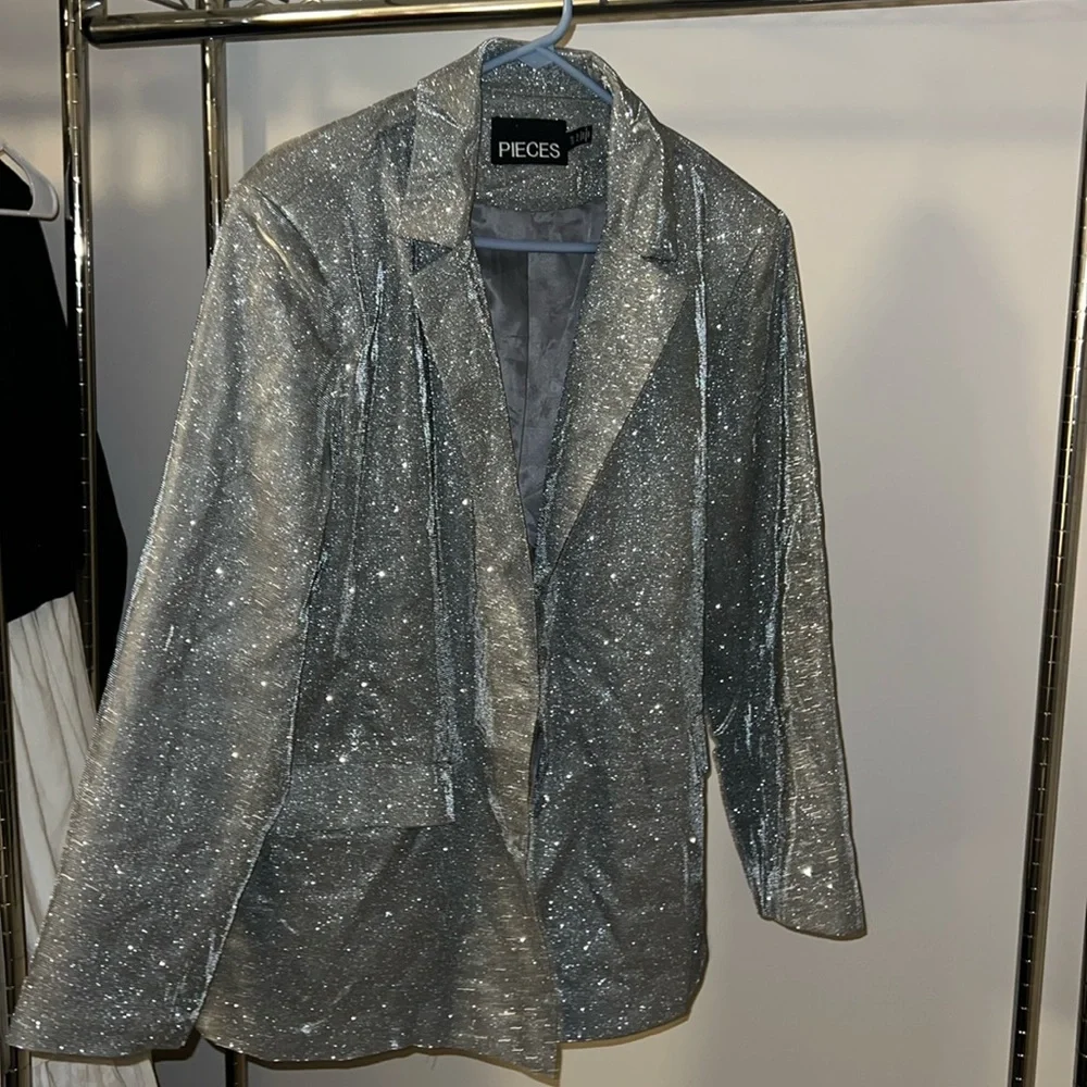 ASOS Sparkling Silver Blazer - Picture 2 of 4